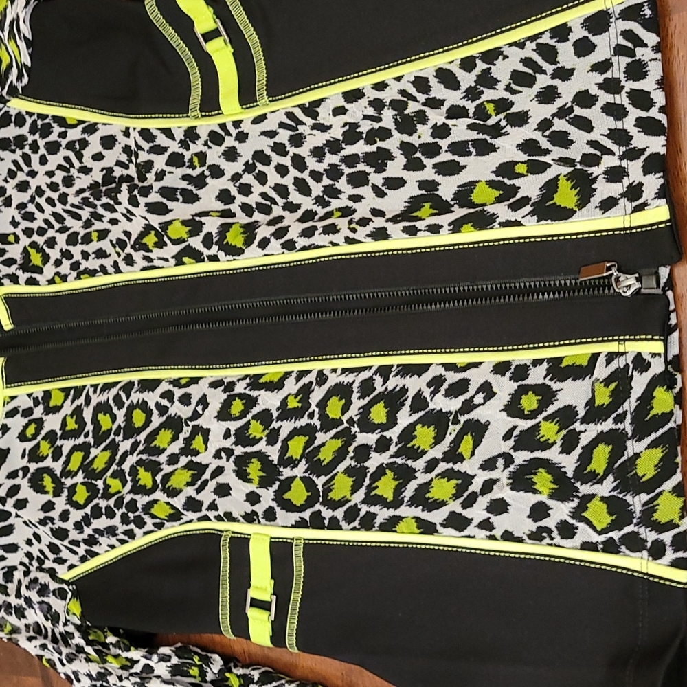 Piccadilly Jacket and matching tank, size  Sm, animal print black, cream green - Picture 8 of 16